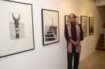 at Ragu Rai_s photo exhibition presented by Vacheron in ICIA, Mumbai on 20th Oct 2012 (92).JPG